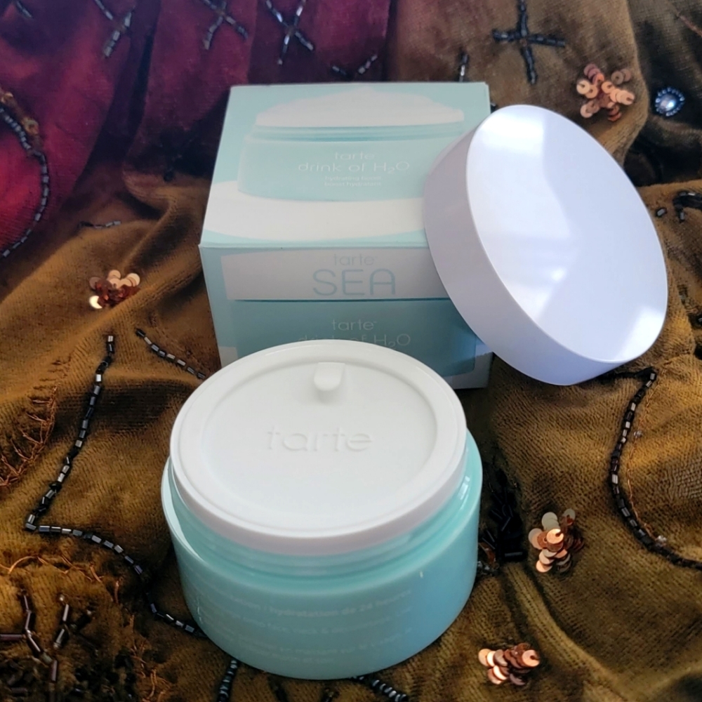 NEW IN BOX: Tarte SEA Drink of H20 1.7 oz